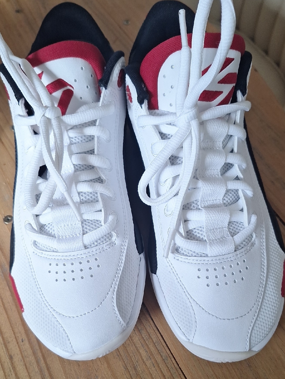 Air Jordan Air Zoom Basketball Shoes, Size 7.5
